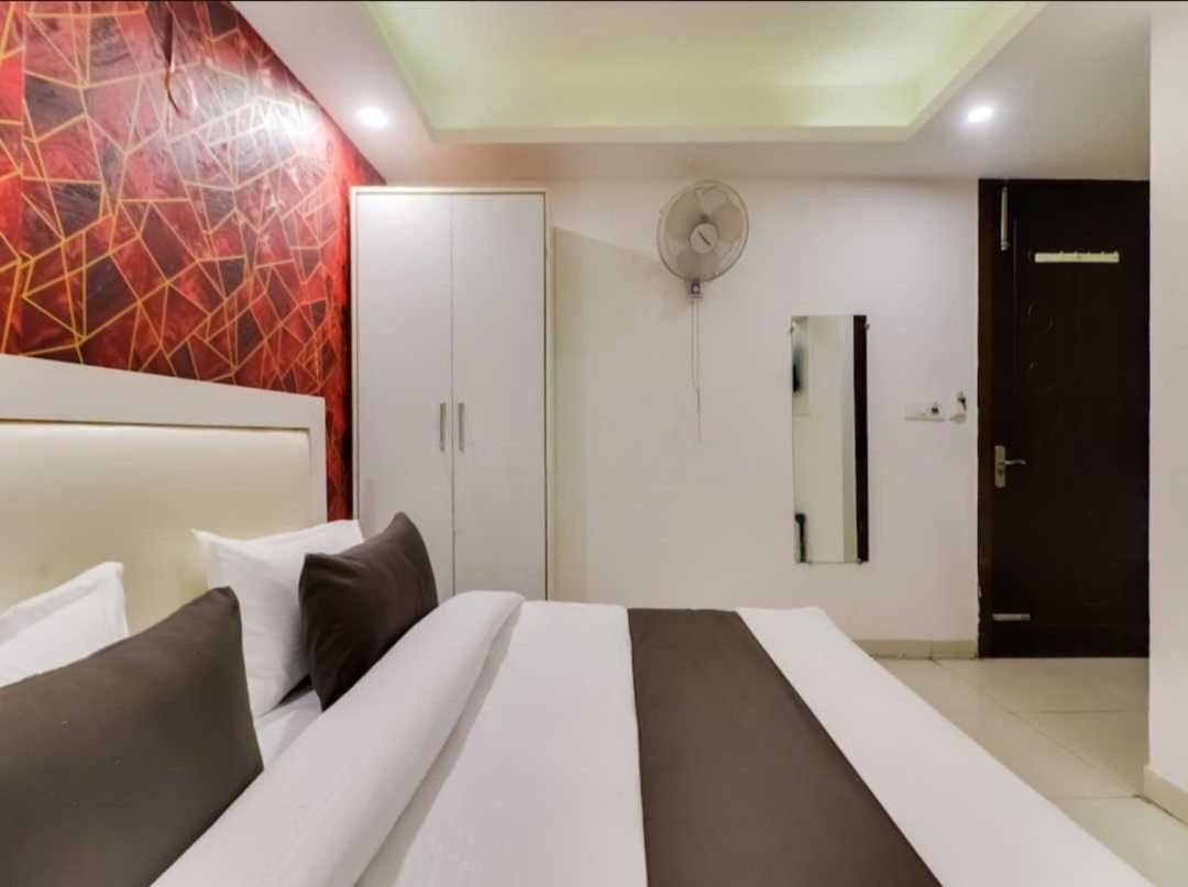 Hotel O Galaxy Stay 뉴델리 외부 사진
